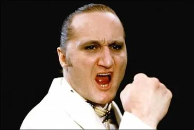 galement natif de la ville, ce 'ruffian' devenu 'toubib' n'avait pas peur du 'ridicule' et 'aprs l'amour' a disparu suite aux 'caprices d'un fleuve' :