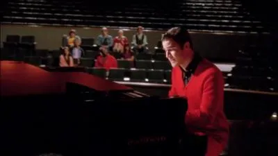 Saison 4 pisode 17 - Quel est le plaisir coupable de Blaine ?