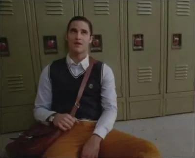 Saison 4 pisode 11 - Pour qui Blaine a-t-il le bguin ?