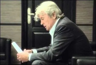 Pour quelle marque de lunettes Alain Delon joue-t-il dans cette publicit ?