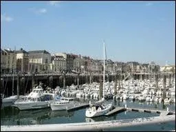 Je vous emmne visiter la ville de Dieppe, o les habitants se nomment les ...