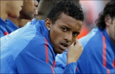 Le 1 juillet 2007, quel club dbourse prs de 22 millions d'euros pour le recruter ?