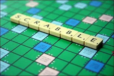 Quel mot, invent par Raymond lors d'une partie de Scrabble, signifie d'aprs lui :  lorsqu'un cheval louvine de la gibretire.   ?