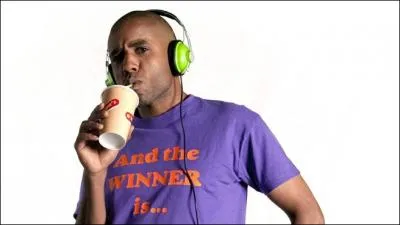 Comment s'appelle l'ami de fac de Marion qui a une ressemblance frappante avec Cdric ?