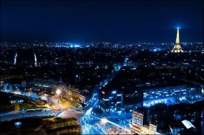 Et pour finir, toutes les fentres de Paris donnent sur...