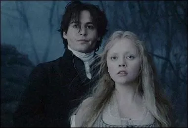 Que font le gars et la fille qui se dtestent au dbut du film ?