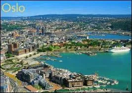 Escalade à haut risque ou Bruno de ''Caméra Café''