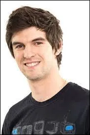 Quel est le nom complet de Louis ?