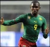 Samuel Eto'o Fils est un footballeur camerounais voluant au poste d'attaquant. Il volue avec le numro 9, au poste d'attaquant au sein du FK Anji Makhatchka. Il a t quatre fois joueur africain de