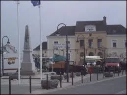 Je termine cette premire partie par la ville de Sangatte et ses habitants rpondant au nom de ...