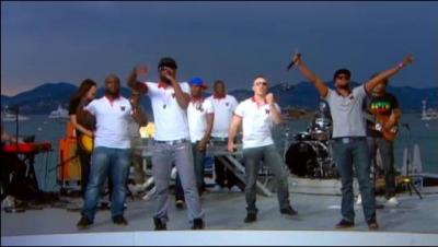 [Rien de mchant] Le bonheur c'est pas de vivre...