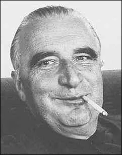 Ce clbre homme politique auvergnat a t prsident de la rpublique et il n'a pas termin son septennat, foudroy par une maladie. C'est Georges