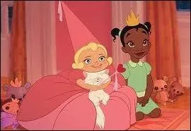 Depuis combien de temps Charlotte est-elle amie avec Tiana ?