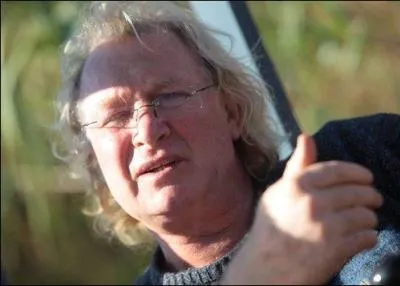 Dans quel sport s'est illustr Jean-Pierre Rives ?