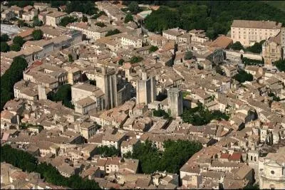 Laquelle a un nom qui est l'anagramme de celui d'un canal perc au XIXe sicle ?