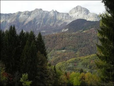 Laquelle est borde par le massif des Bauges ?