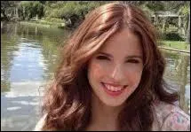 Comment s'appelle la petite copine de Brodway ?