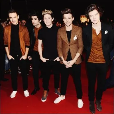 Quel est le 4e tube de l'album  Up all night  ?