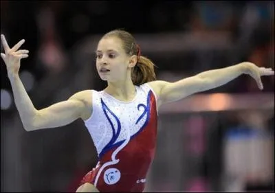 Qui est cette gymnaste ?