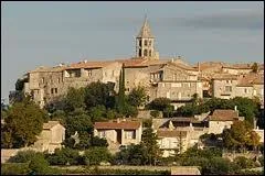 La population de la commune de La Garde-Adhmar portent le nom de ...