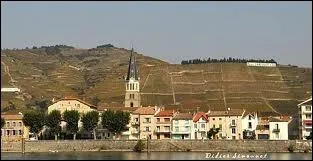 Comment appelle-t-on les habitants de Tain-l'Hermitage ?