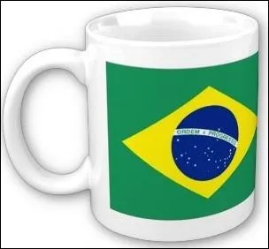 Organisera la coupe du monde de football en 2014, quel est ce pays ?