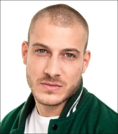 Comment s'appelle cet homme ?