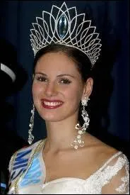 Comment s'appelle cette miss France ?