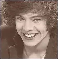 Quel est le nom complet d'Harry ?