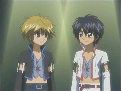 Quel groupe forment Seiji et Hiroto ?