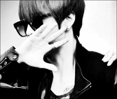 Quels sont les meilleurs amis de JunHyung ?