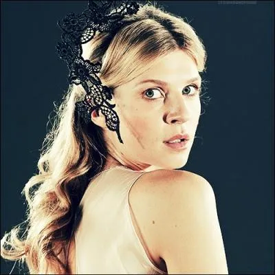 Je suis franaise, championne du Tournoi des Trois Sorciers, aprs ma dfaite face  Harry Potter et Cedric Diggory, j'pouse Bill Weasley. Qui suis-je ?