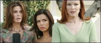 Comment s'appellent les 3 femmes sur cette image ?