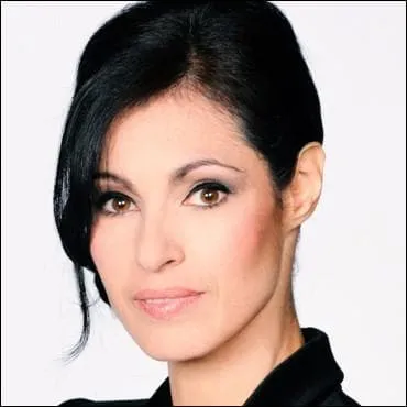 Dans quel domaine est connue Marie-Claude Pietragalla ?