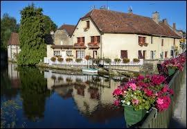 La Bze est un affluent de la Sane. Elle coule en Bourgogne dans le dpartement ...