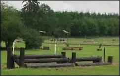 Le cavalier a-t-il la possibilit de reconnatre le parcours de cross  pied ?