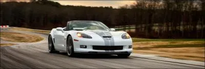 Elle est lgendaire et fline. Vous allez parcourir les routes de l'tat du Michigan et notamment de sa ville principale :