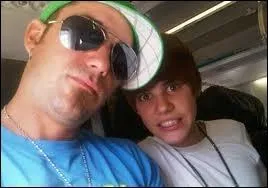 Comment s'appelle son pre ?