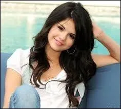 Dans quelle srie  succs de Disney Channel a-t-elle jou ?