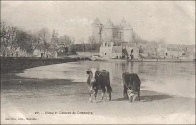 Au lieu de (... ) sa famille et ses gens autour de lui, il les avait (... )  toutes les (... ) de vent de l'difice...  