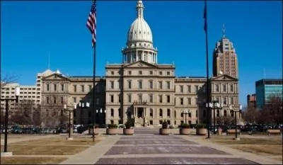 Quelle est la capitale de l'tat du Michigan ?