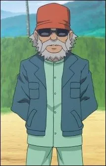 Qui est l'entraneur des Little Gigantes ?