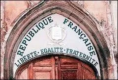 Qui fut le premier  dclarer la devise  Libert, galit, fraternit  ?