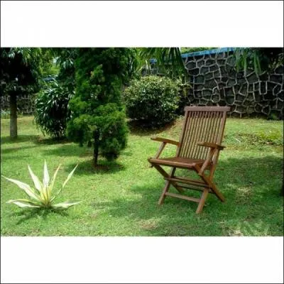  Vaucluse, alors qu'il tait tranquillement dans son jardin, un homme a failli recevoir...