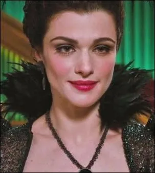 Rachel Weisz joue la mchante sorcire Evanora dans le film :