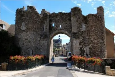 Votre ami Pierre, vous invite  son mariage qui va se drouler  Bonneval, dans quel dpartement vous faudra-t-il aller ?