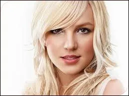 Parmi ces trois rponses, quel est le nom de cette chanteuse et d'une de ses chansons rcentes ?