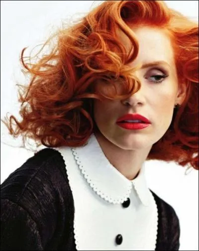 Quel titre plutt incongru Jessica Chastain a-t-elle obtenu en 2012 par l'association PETA ?