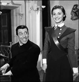 Cette actrice italienne tait la partenaire de Fernandel dans ce film d'Yves Allgret en 1953  Mam'zelle Nitouche  ... .