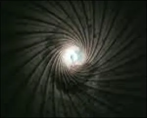 Ils arrivent, ils nous ont envoy le bonjour. Si on date cette expression de 1917, quelle signification a-t-elle ?